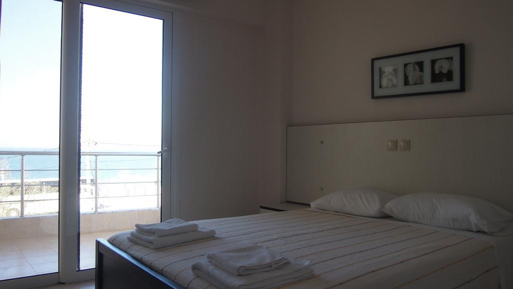 Rondos Hotel Himare Luaran gambar