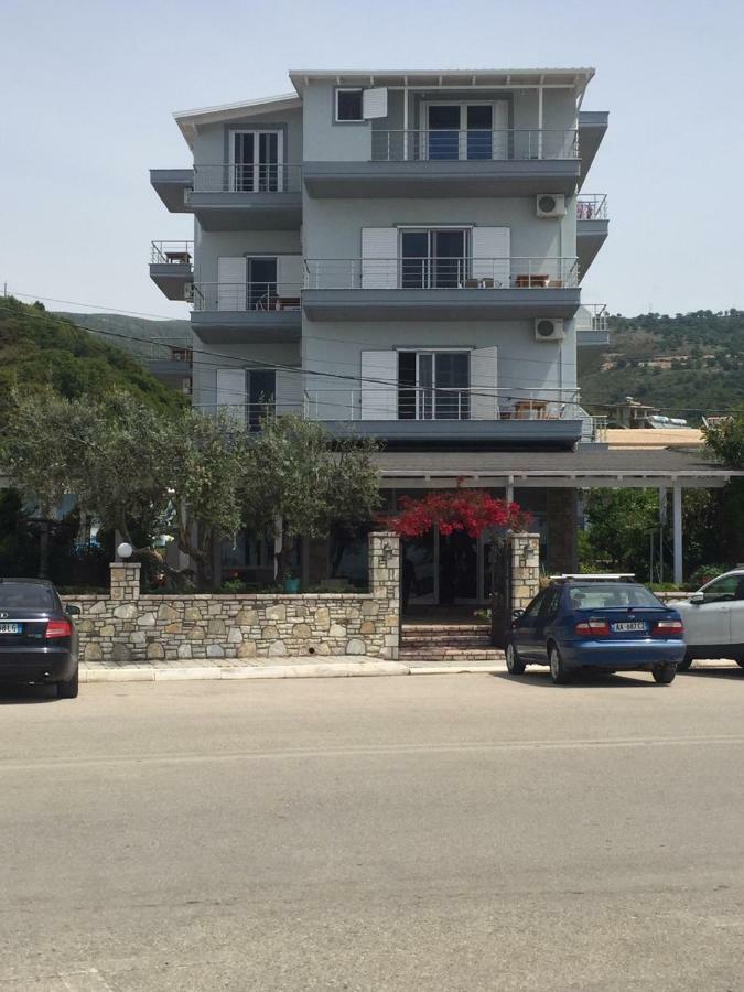 Rondos Hotel Himare Luaran gambar